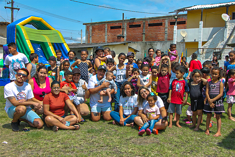 Dia especial: Crianças participam de festa organizada pelo Magic City