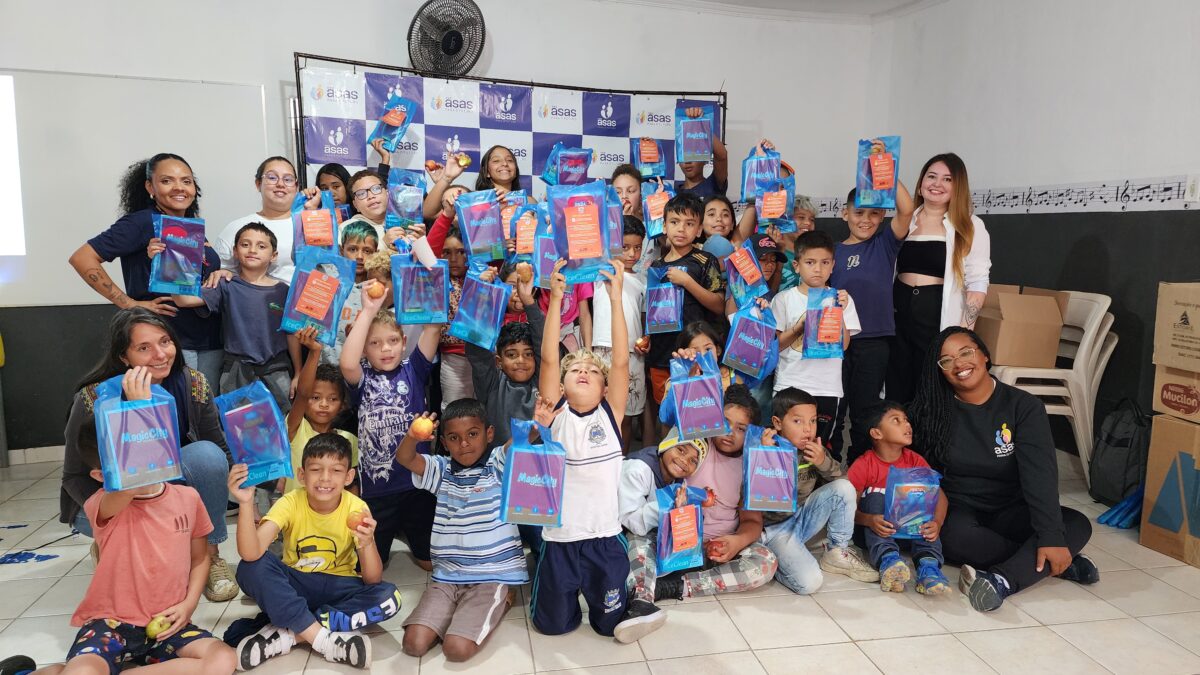 Magic City promove atividade educativa de Saúde Bucal em ONG